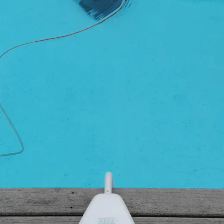 Maison Spacieuse Avec Piscine Et Jardin Casa de Férias *