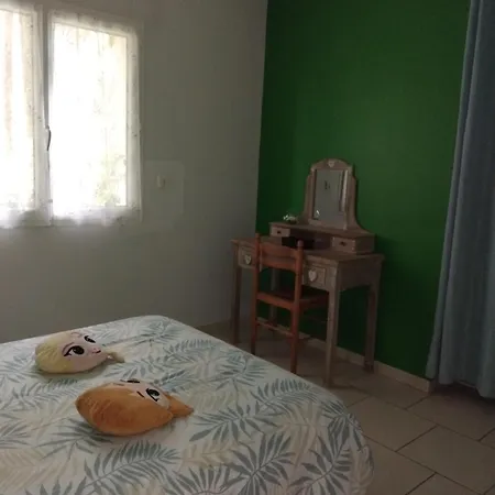 Maison Spacieuse Avec Piscine Et Jardin Hourtin