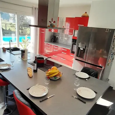Tatil Evi Maison Spacieuse Avec Piscine Et Jardin Hourtin